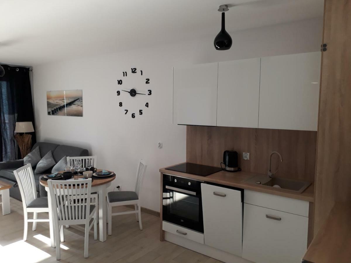 Apartament Oliwka Z Prywatnym Miejscem Postojowym Kolobrzeg Exterior photo