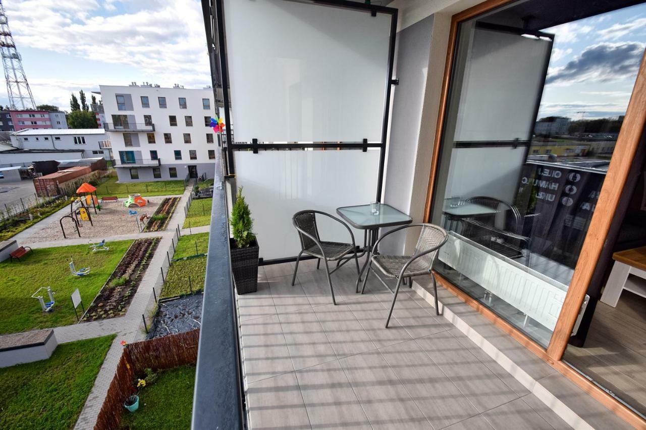 Apartament Oliwka Z Prywatnym Miejscem Postojowym Kolobrzeg Exterior photo