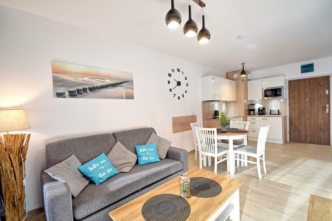 Apartament Oliwka Z Prywatnym Miejscem Postojowym Kolobrzeg Exterior photo